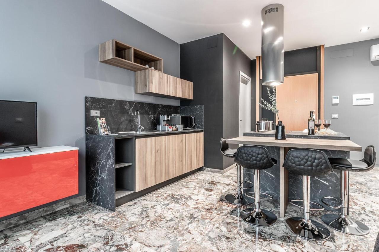 Ugo Bassi Apartments Bologna Eksteriør bilde